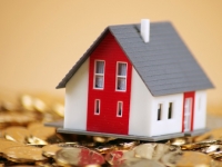 银保监会：房地产贷款增速创8年新低